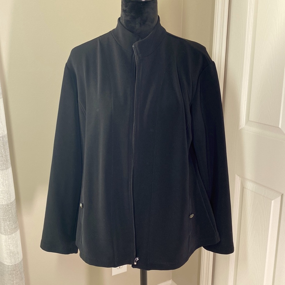 Chico's size 3 light weight jacket in black
